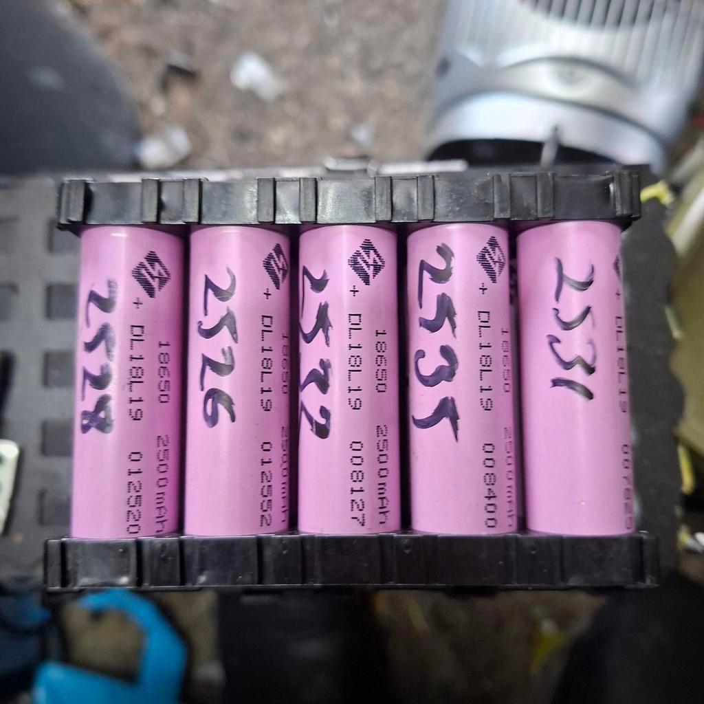 18650 cellen, Ophalen of Verzenden