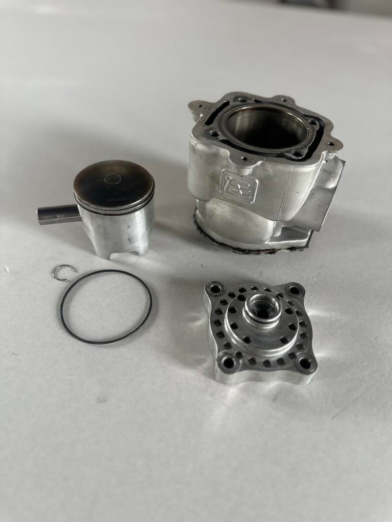 Ht 200cc 55slag voor 125/180 piaggio, Ophalen of Verzenden, Zo goed als nieuw, Blok, Piaggio