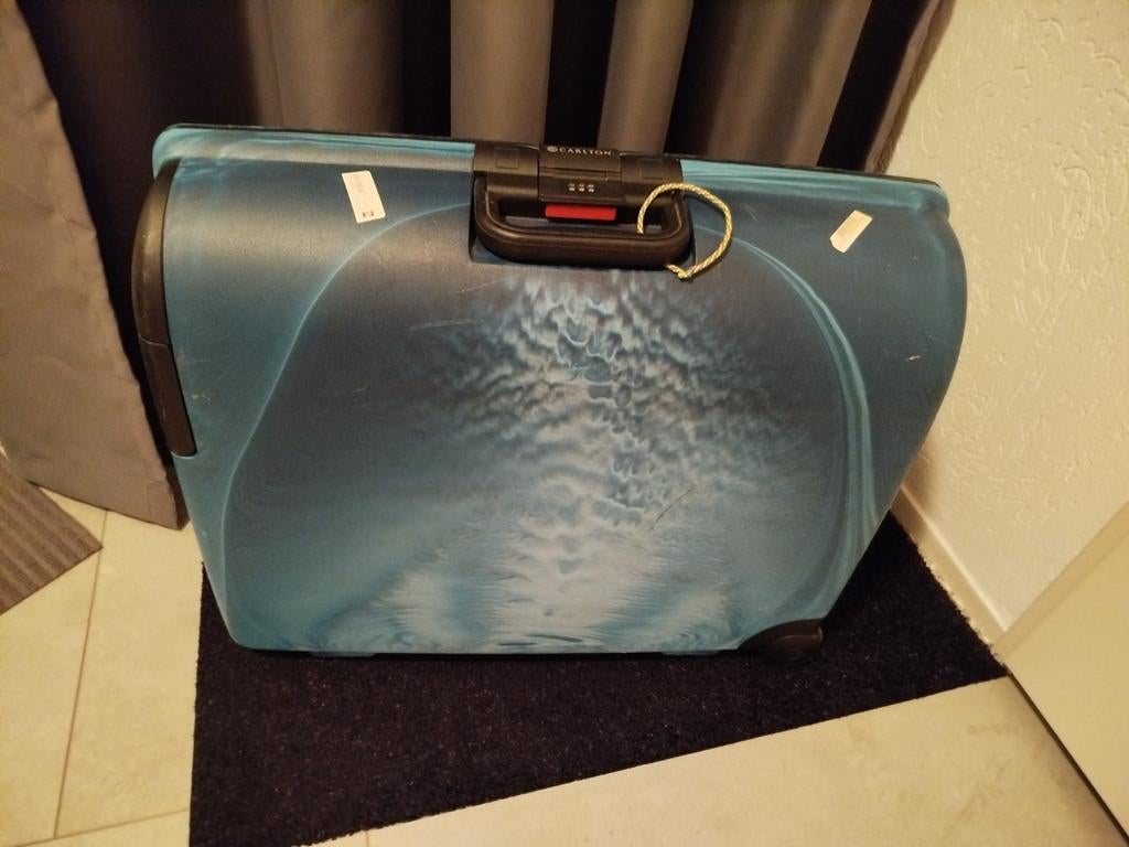 Carlton koffer, Ophalen