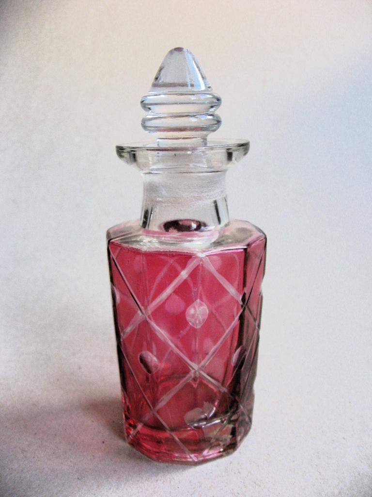 Vintage cranberry glas parfum fles en stopper, Verzamelen, Ophalen of Verzenden, Zo goed als nieuw, Parfumfles