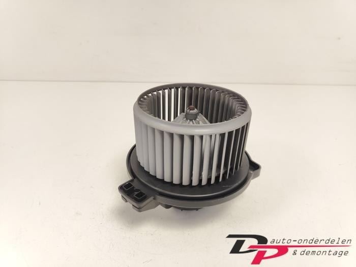 Kachel Ventilatiemotor van een Kia Rio, -, -, Ophalen of Verzenden, -