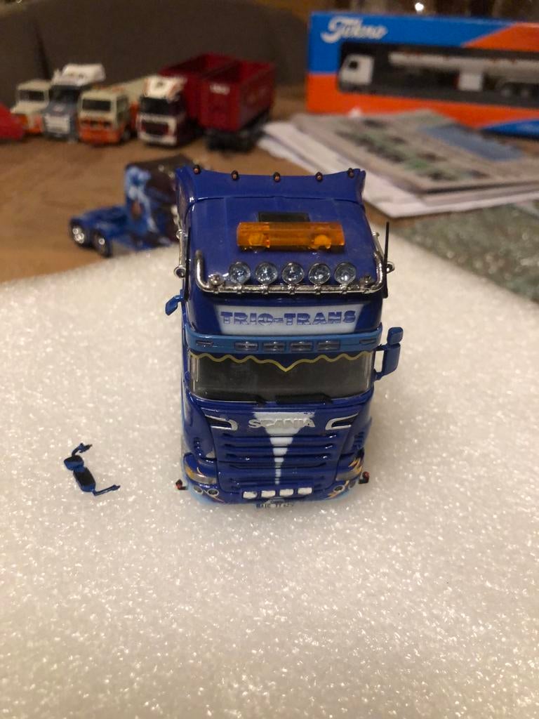 SCANIA 4x2 TREKKER SPECIALE UITVOERING, Ophalen of Verzenden, Zo goed als nieuw, Bus of Vrachtwagen