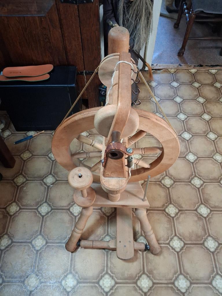 spinnewiel  .Schippertje, Ophalen, Gebruikt, Spinnewiel