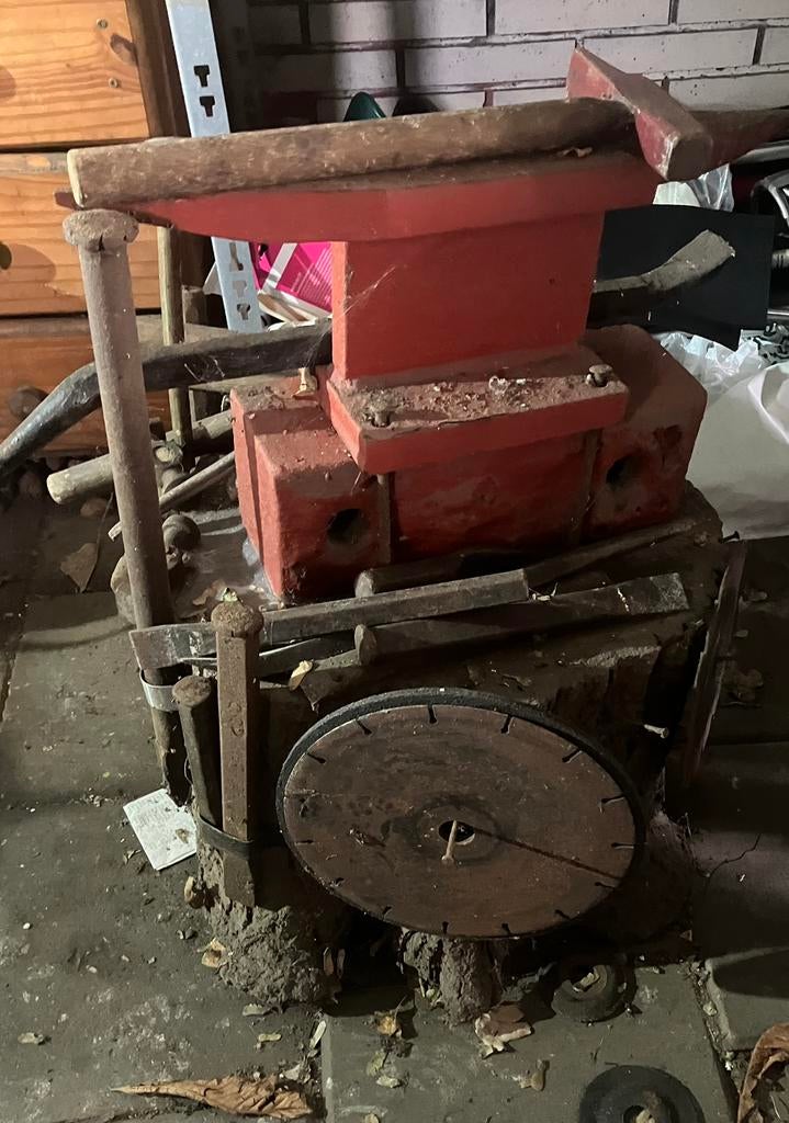 Aambeeld met toebehoren, Ophalen of Verzenden, Gebruikt