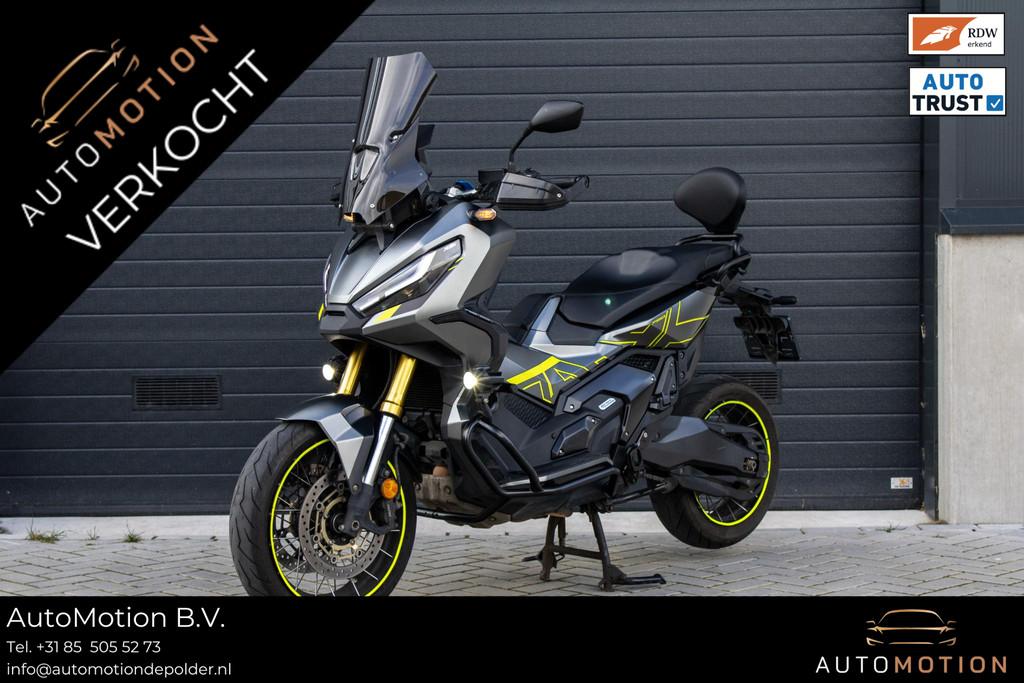 Honda X-ADV 750 | Mistlampen | Navigatie | Valbeugels, Scooter, Rivium Boulevard 222-11
2909 LK  Capelle aan den Ijssel, NL, 745 cc