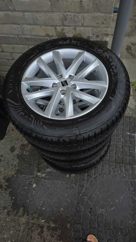 Seat all season banden 215 65 R17, 215 mm, Nieuw, 17 inch, Ophalen of Verzenden