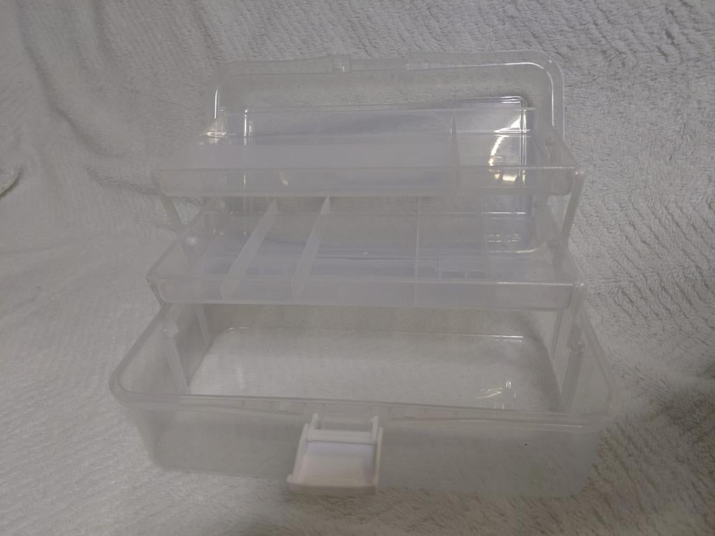 Doorzichtig Koffertje 32,5x18x15 cm Kunststof Sorteerbox, Hobby en Vrije tijd, Ophalen of Verzenden