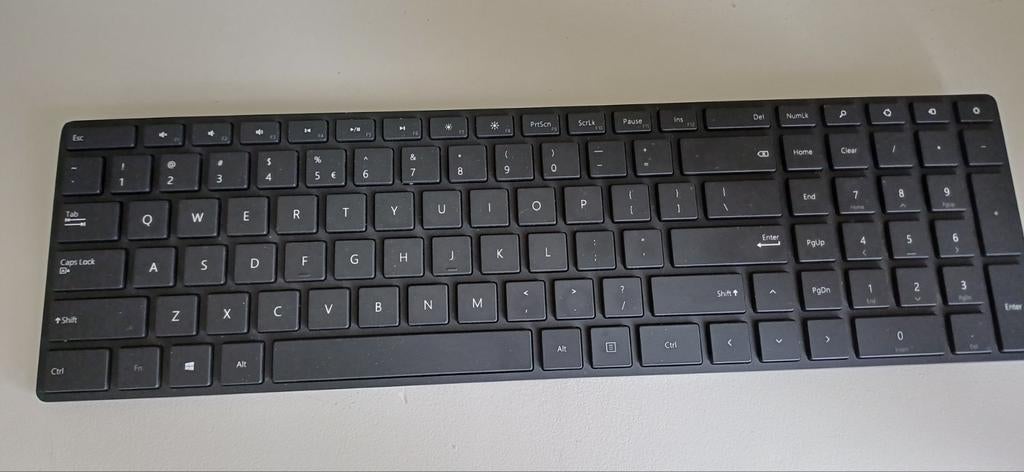 Microsoft draadloos toetsenbord/ wireless keybord, Ophalen of Verzenden, Zo goed als nieuw