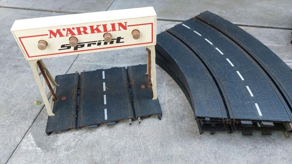 Märklin Sprint racebaandelen en start/finish poort, Kinderen en Baby's, Speelgoed | Racebanen, Overige merken, Gebruikt, Onderdelen