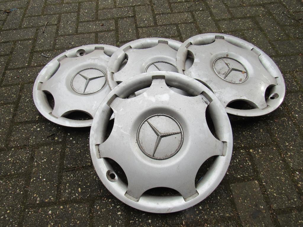 4 st Mercedes Wieldoppen, Ophalen of Verzenden, Gebruikt