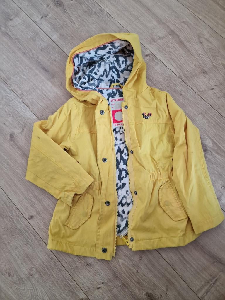 Gele jas Tumble&Dry Mt104 capuchon en luipaardprint voering, Kinderen en Baby's, Kinderkleding | Overige, Ophalen, Jongen