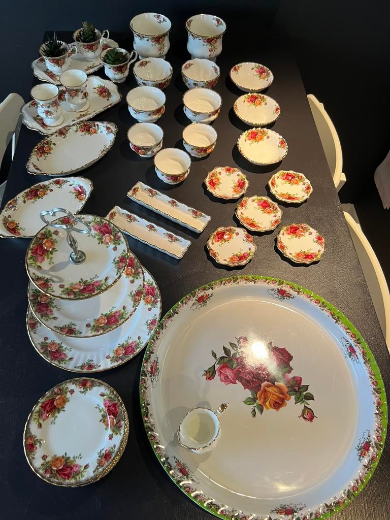 Royal Albert Old Country Roses, Ophalen of Verzenden