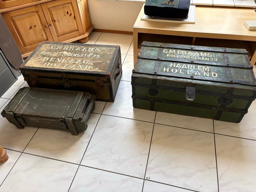 Legerkisten / oude koffers, Antiek en Kunst, Ophalen