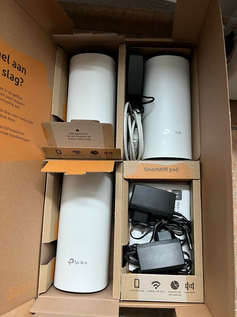 TP-Link Deco SmartWifi pods (3 stuks), Ophalen of Verzenden, Zo goed als nieuw, Router
