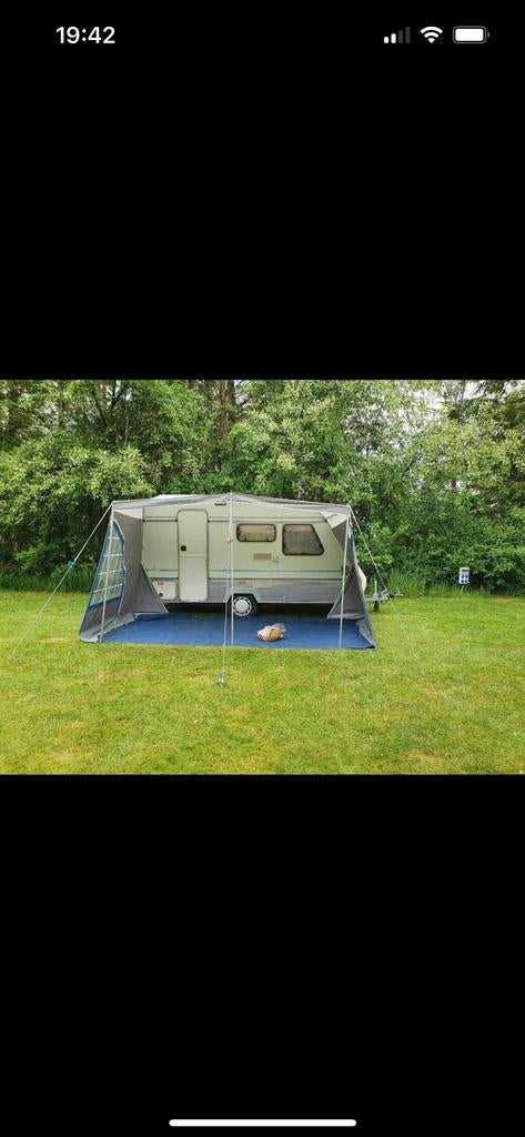 Beyerland Vitesse Caravan met voortent, luifel en inboedel, Treinzit, 750 - 1000 kg, Particulier, Dwarsbed