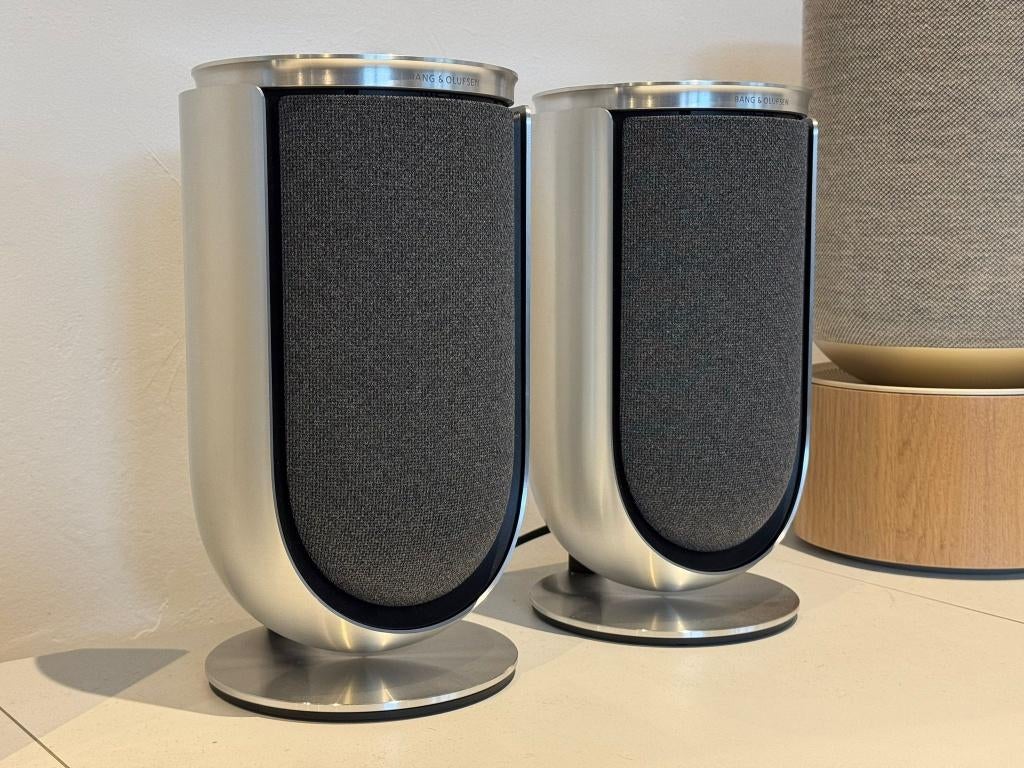 Beolab 8 draadloze luidsprekers van B&O Bang en Olufsen, Info@bang-olufsen.dk, Zo goed als nieuw, 120 watt of meer, Bang & Olufsen Alle 1 / DK-7600 Struer / Denmark