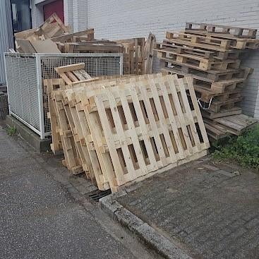 Gratis af te halen: ca. 60 wegwerp pallets, Ophalen, Gebruikt
