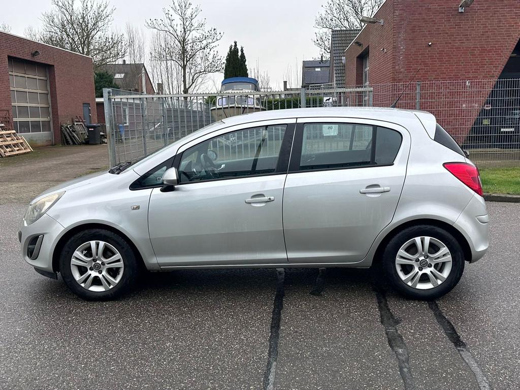 Opel Corsa 1.2-16V Design Edition 5DR*Cruise*Airco*NAP*Deale, Voorwielaandrijving, Euro 5, Gebruikt, 750 kg