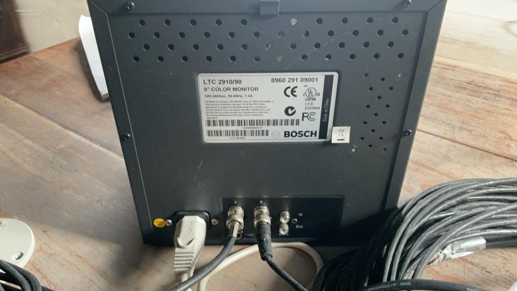 Bosch LTC 2910/90 monitor met 2 camera's, Audio, Tv en Foto, Videobewaking, Ophalen of Verzenden, Gebruikt, Binnencamera