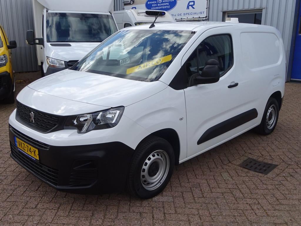 Peugeot Partner 1.5 BlueHDI Pro AIRCO SCHUIFDEUR, Voorwielaandrijving, Stof, Gebruikt, 4 cilinders
