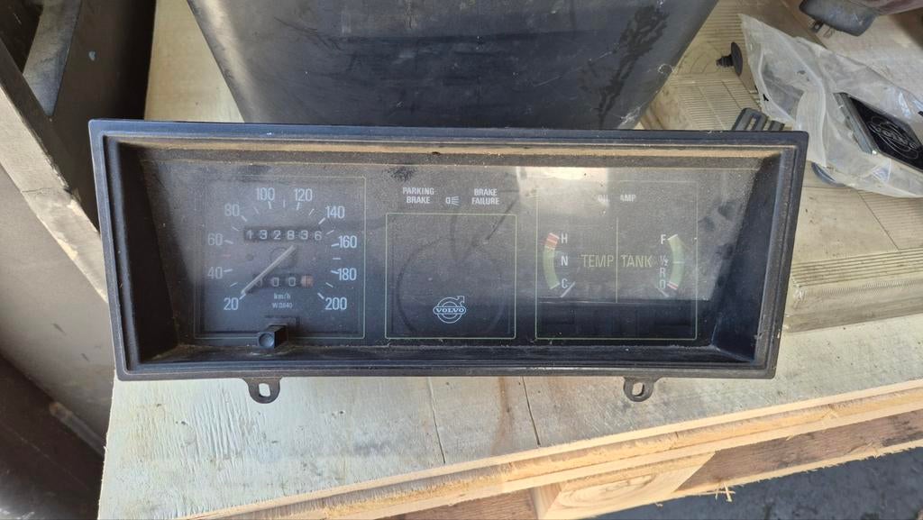 Volvo 240, 244, 245 onderdelen dashboard lampen etc., Ophalen of Verzenden, Volvo