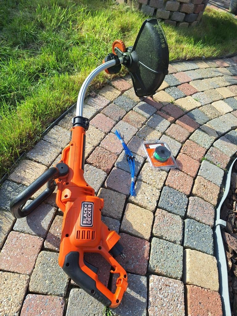 Black & Decker GL 8033 Elektrische Grastrimmer, Tuin en Terras, Grastrimmers, Ophalen, Gebruikt, Black & Decker, 30 tot 50 cm
