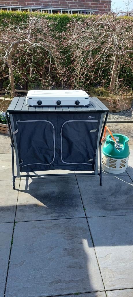 kampeer kookset, Ophalen, Gebruikt, Campingkast