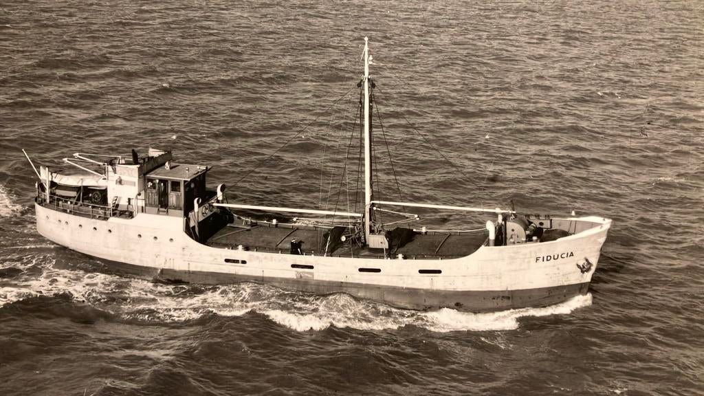 FIDUCIA  -1939-1963 SKYfoto   Minnaar  Maassluis, Ophalen of Verzenden, 1940 tot 1960