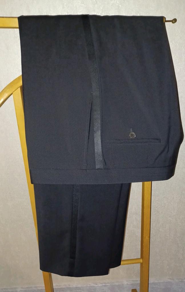 Corneliani smoking pantalon maat 56 8R 100% wol Made in Ital, Kleding | Heren, Broeken en Pantalons, Corneliani, Verzenden, Zwart