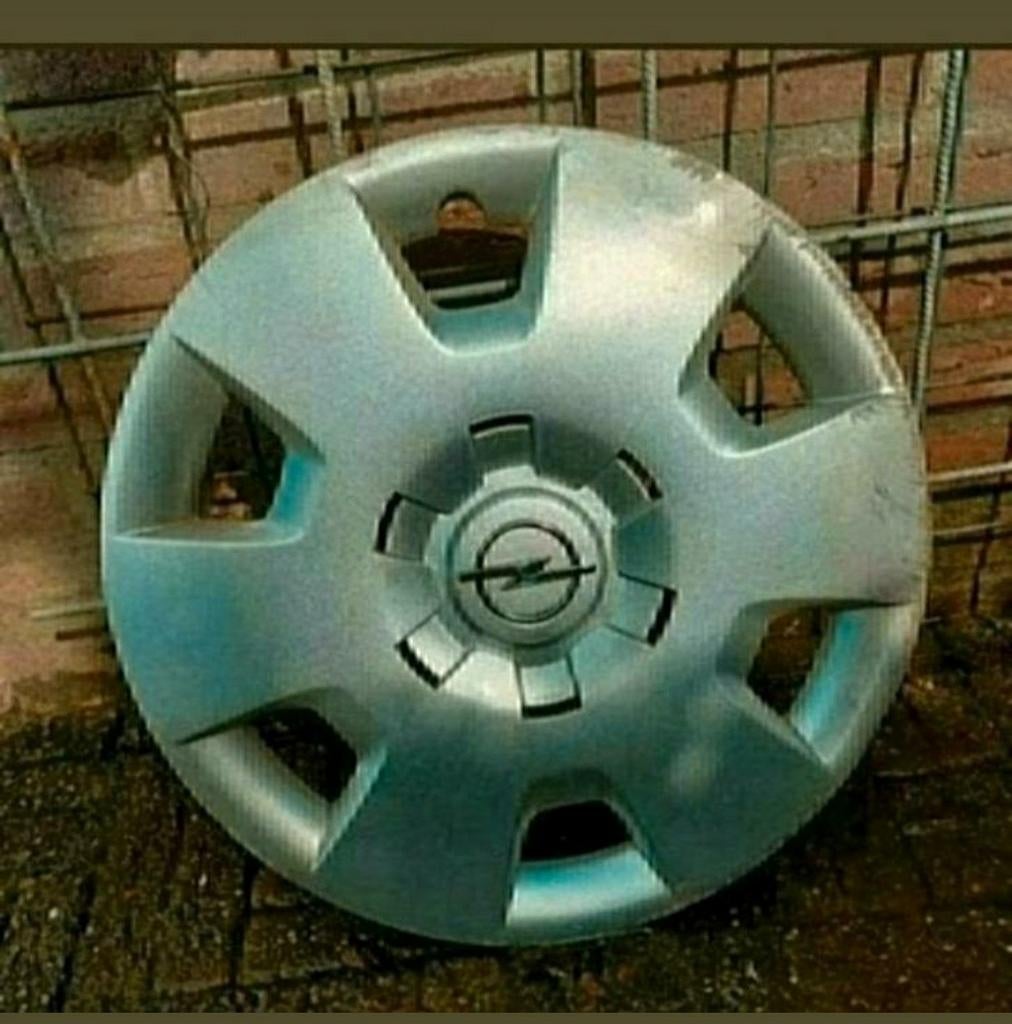 Wieldop Opel,merk,embleem,kunststof,grijs,buitenmaat,42 cm, Auto diversen, Wieldoppen, Ophalen of Verzenden, Gebruikt