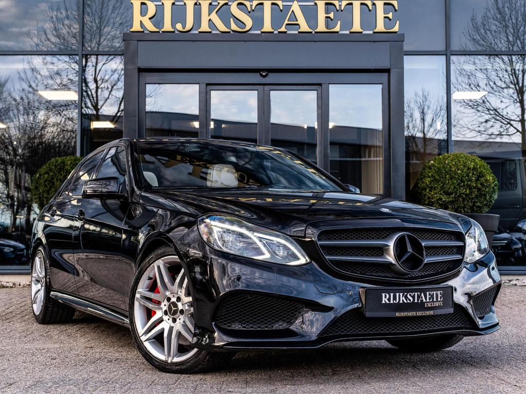 Mercedes E-klasse E500 Edition Sport AMG|PANO|CAMERA|H&K|19', Auto's, Euro 5, Achterwielaandrijving, Gebruikt, 8 cilinders
