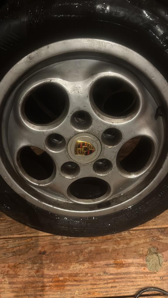 Porsche wielen.. 924 944 928, Auto-onderdelen, Banden en Velgen, Band(en), Zomerbanden, 16 inch, Ophalen