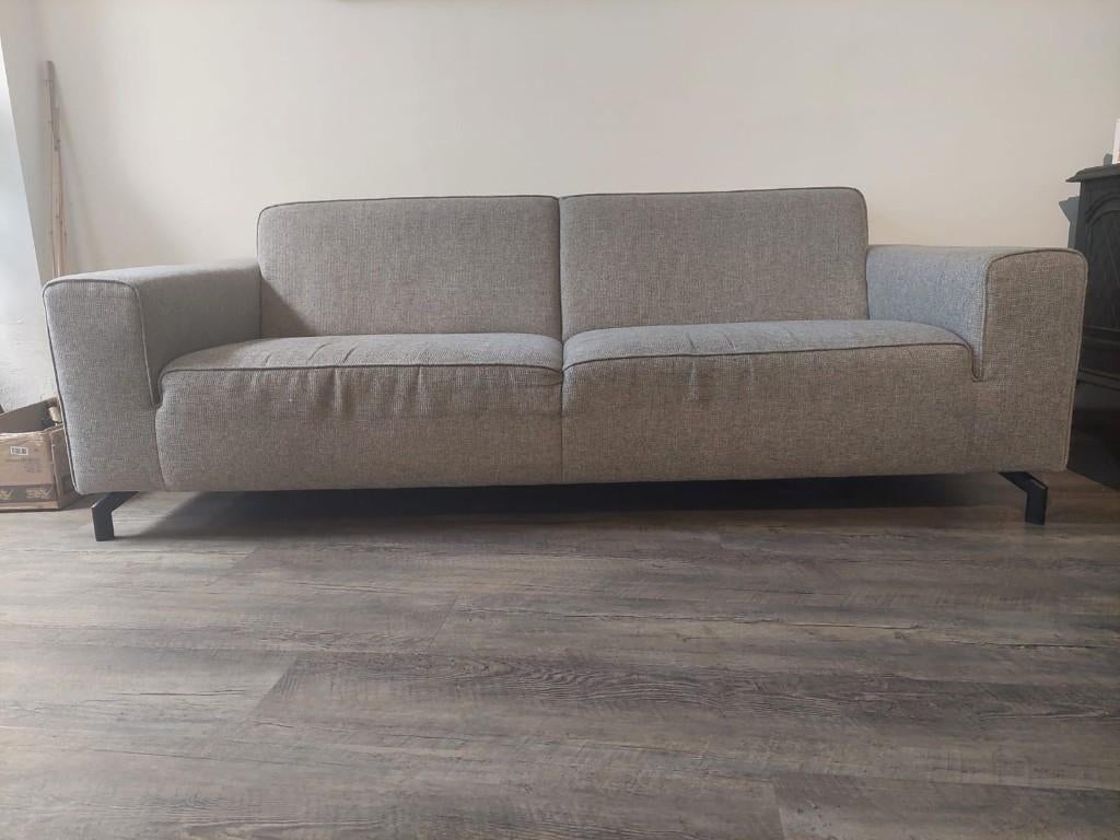 Loods 5 3-zitsbank grijs, Huis en Inrichting, Banken | Bankstellen, Zo goed als nieuw, Rechte bank, Driepersoons, 200 tot 250 cm