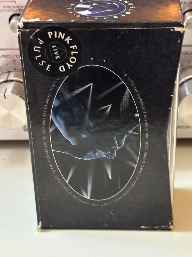 Pink Floyd - Pulse 2-cassette in originele kartonnen sleeve, Ophalen of Verzenden, Zo goed als nieuw, 1 bandje