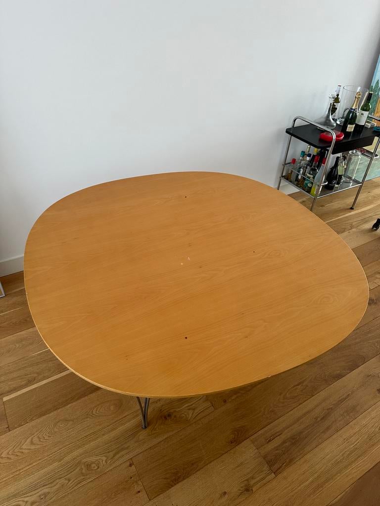 Fritz Hansen handgemaakte namaak eettafel 145x145, Huis en Inrichting, Tafels | Eettafels, Ophalen, Rechthoekig, 100 tot 150 cm