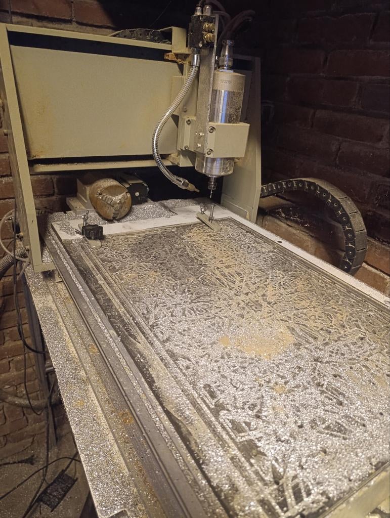 Cnc freesmachine 6040, Ophalen