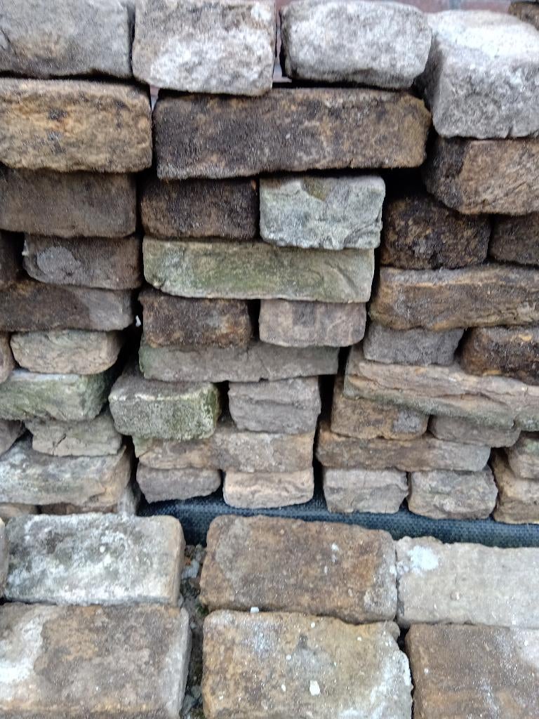 Partij ijsselstenen geel, Ophalen, Bakstenen