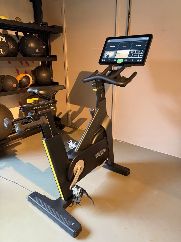 Technogym interactive bike, Ophalen of Verzenden, Zo goed als nieuw, Hometrainer
