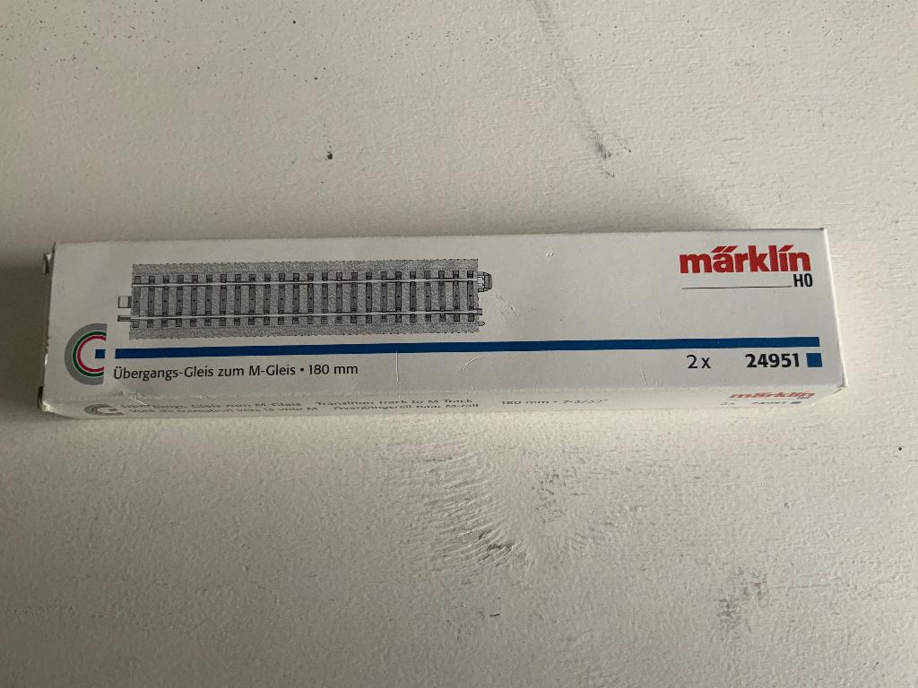 2X Marklin 24951 overgangsrails van M-Rails naar C-Rails ovp, Wisselstroom, Gebruikt, Rails, Ophalen of Verzenden