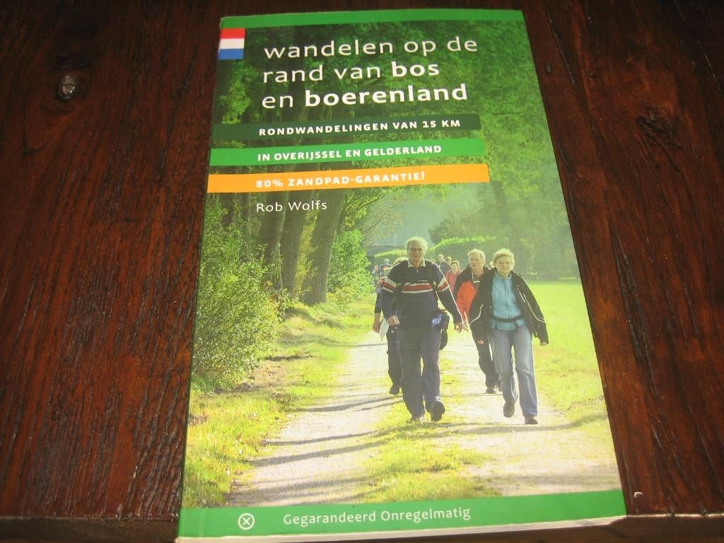 wandelboekje/op de rand van bos en boerenland, Overige merken, ROB WOLFS, Fiets- of Wandelgids, Ophalen of Verzenden