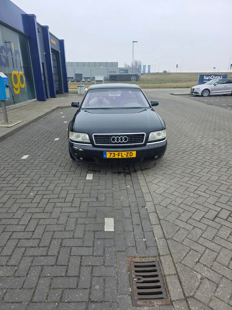 Audi A8 2.8, Automaat, Blauw, Vierwielaandrijving, Particulier