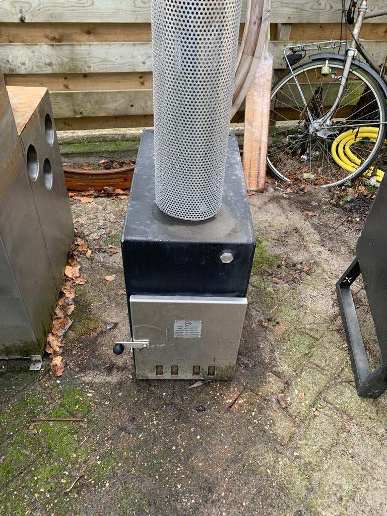 Zwembad of hottub houtkachel - kirami - gebruikt - lekt mini, Ophalen, 7921ae, Verwarming, Info@fastfair.net