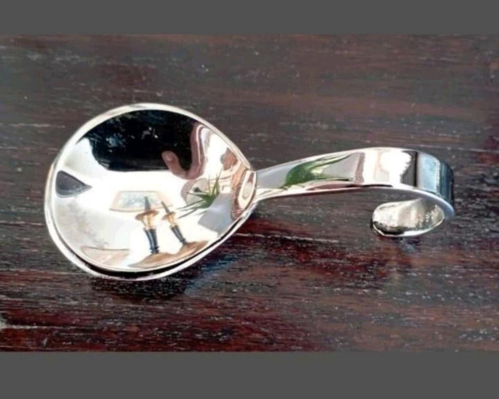 6 amuze lepels nikkel
Niet gebruikt en nog in de verpakking, Sieraden, Tassen en Uiterlijk, Ophalen of Verzenden, Nieuw, Staal