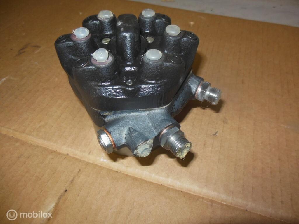 Brandstof/ mengverdeler  Porsche 911 SC 204pk, Auto-onderdelen, Brandstofsystemen, Ophalen of Verzenden, Gereviseerd, Porsche