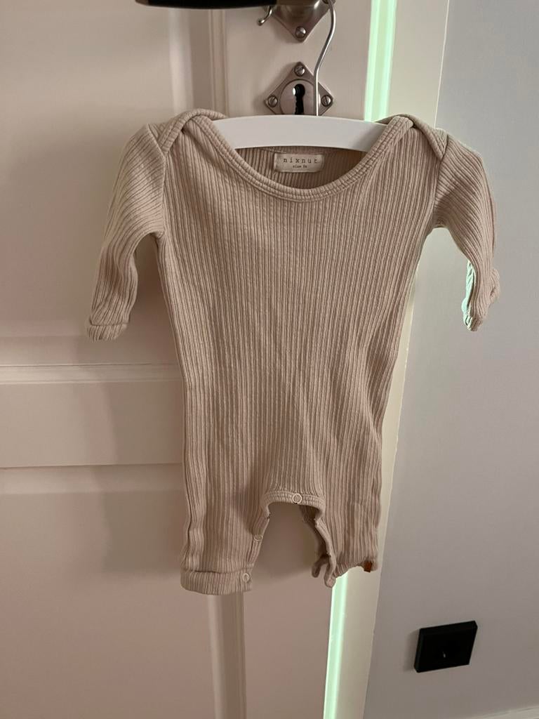 Nixnut boxpakje maat 56 beige, Ophalen of Verzenden, Zo goed als nieuw, Jongetje of Meisje, Pakje