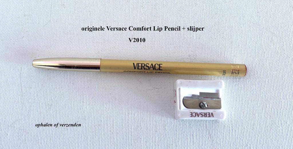 originele VERSACE Comfort Lip Pencil V 2010 + puntenslijper, Ophalen, Lippen, Zo goed als nieuw, Make-up