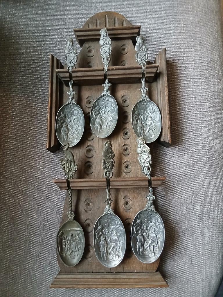 Een charmante tinnen lepelset Jan Steen, Ophalen of Verzenden