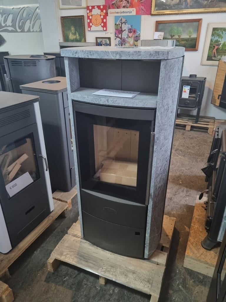 Mooie grote speksteenkachel van €3000,00 voor €2000,00, Ophalen of Verzenden, Vrijstaand, Hout, Nieuw