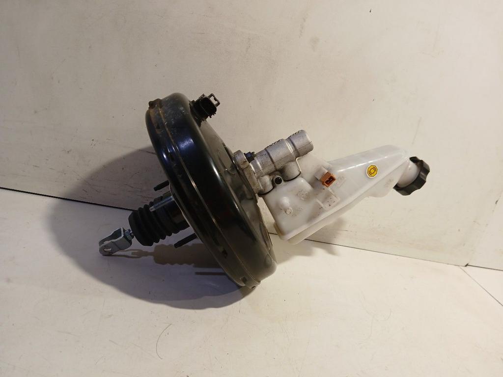 Rembekrachtiger Hyundai Kona, Onderdelen@venauto.nl, Van der Ven Autorecycling B.V., Gebruikt, Ettenseweg 76, 4706 PB Roosendaal, The Netherlands