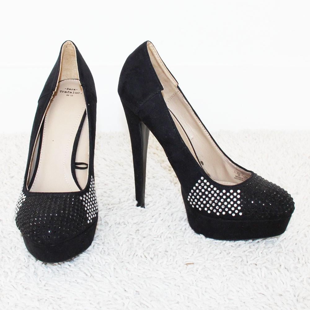 Prachtige Zara Trafaluc Pumps s25 (Maat 38) € 30,-, Pumps, Zwart, Zo goed als nieuw, Zara Trafaluc